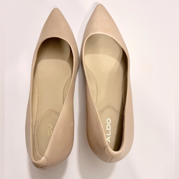 Aldo - Picture 2 of 4